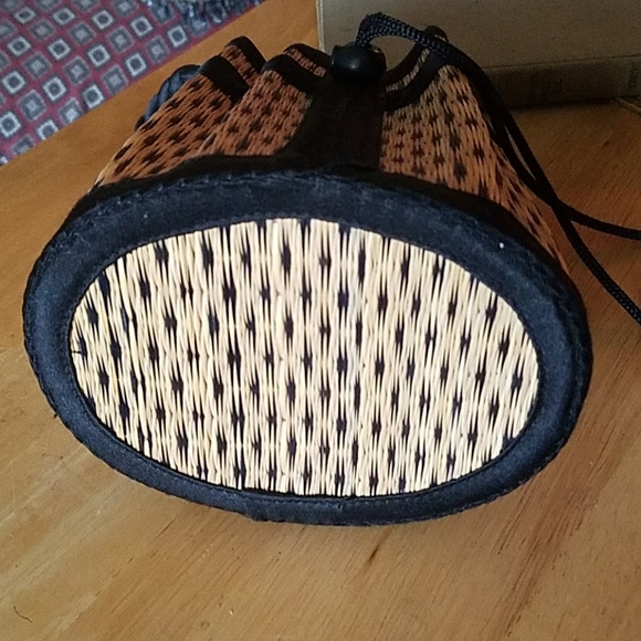 Super cute bamboo purse - Picture 6 of 6